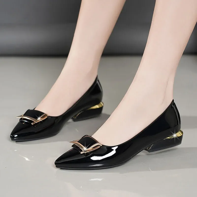 Mode Komfort Weiche Pu Leder Frühling Slip auf Platz Ferse Schuhe Zapatos De Mujer Frauen Nette Beige Büro Schuhe Coole Pumpen A16