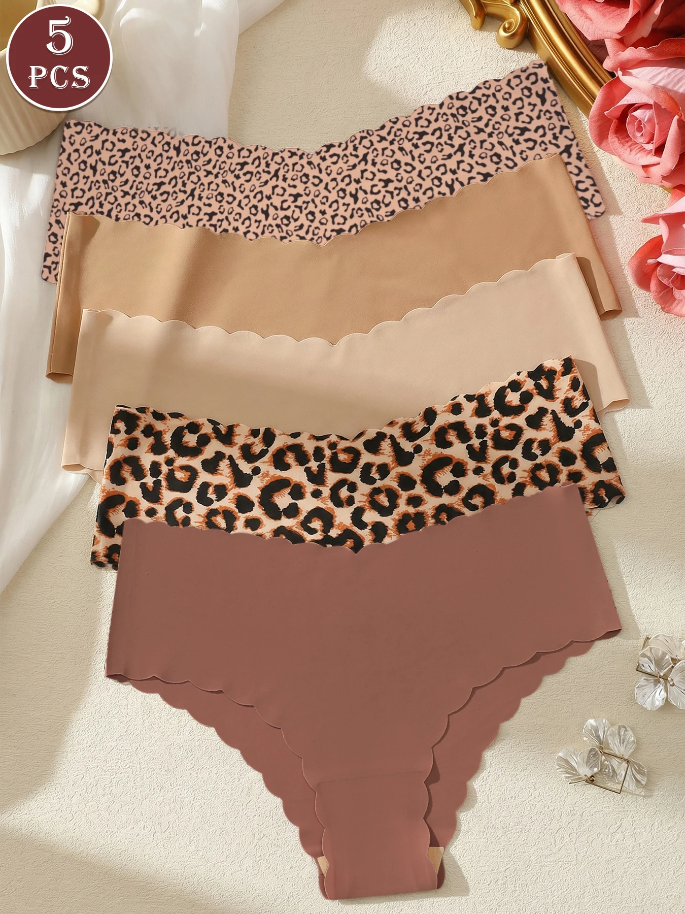 5er-Pack nahtlose Damen-Slips, Leopardenmuster und einfarbige, gewellte Kanten, unsichtbare Unterwäsche Image