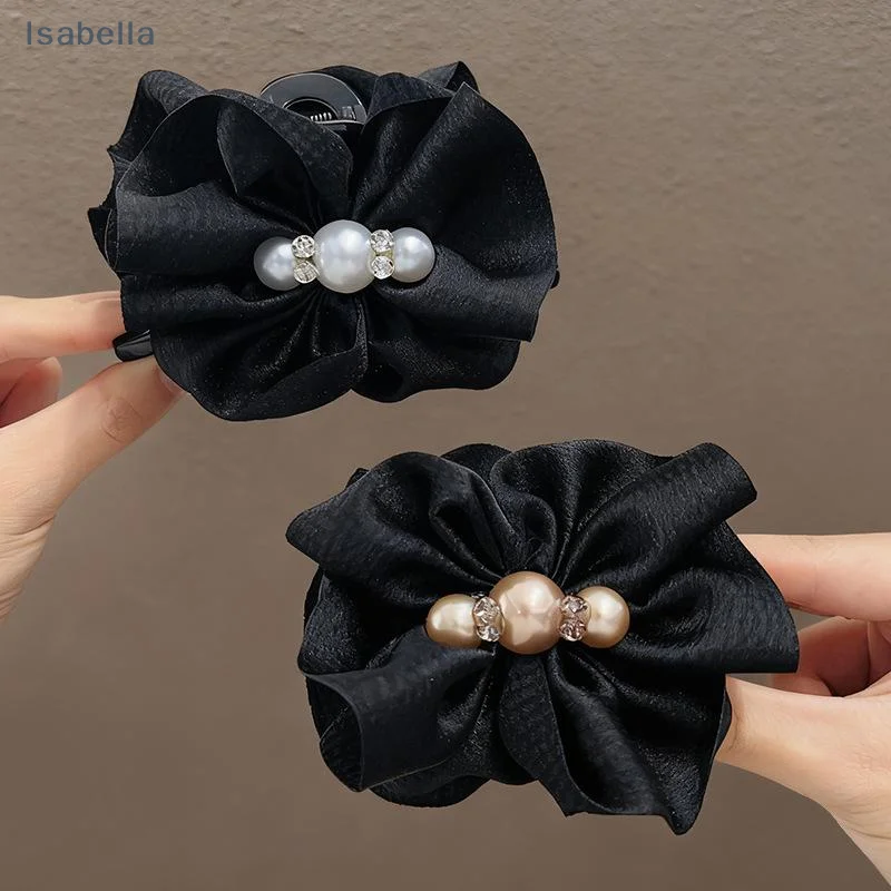  Haarspange aus Satin mit Rüschen und Perlen, Hai-Clip für Damen, Haar-Accessoire für den Hinterkopf Image