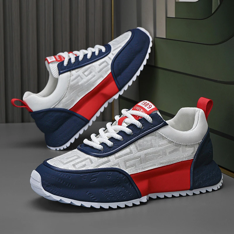 Komplett Schwarze Chunky Dad Sneakers Atmungsaktive Mesh- und Leder-Mischung Plateauschuhe Rutschfeste Casual Sportschuhe für Streetwear