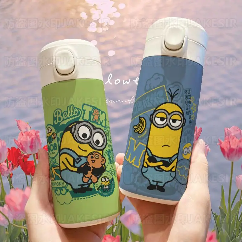 Minions Film-Animation Cartoon Niedliche Schüler-Thermoskanne Kawaii für Jungen und Mädchen Tragbare Leichte Wasserflasche für Zuhause und Auto Großhandel Image