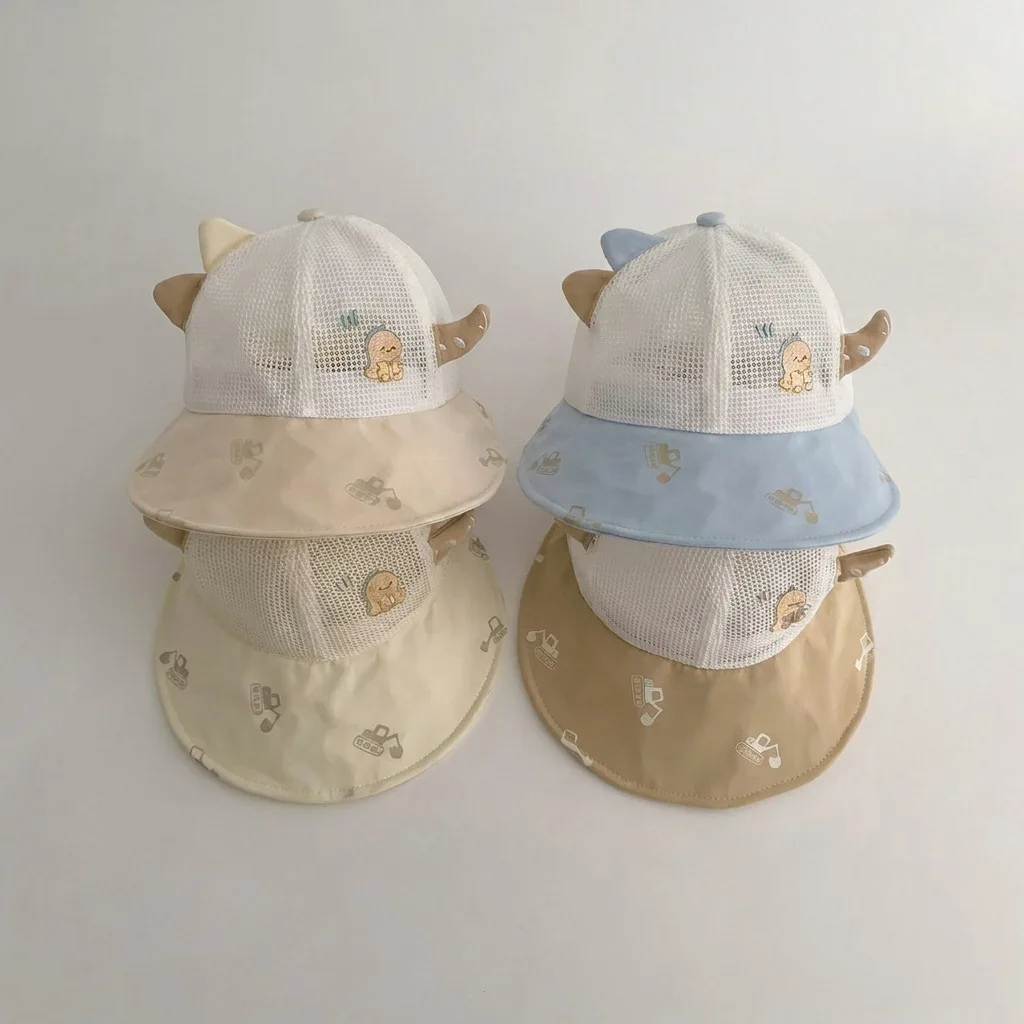 Sommerlicher süßer Baby-Sonnenhut mit Dino-Stickerei und Auto-Print, UV-Schutzkappe für Jungen und Mädchen, Outdoor-Mesh-Kleinkindhut Image