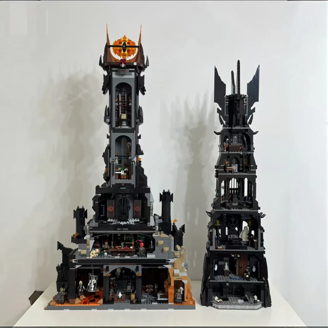 5471 Artikel in der Farbe Black Tower Dark sind zur Präsentation als Geburtstags- oder Weihnachtsgeschenk für Jungen im Erwachsenenalter erhältlich 10237 Image