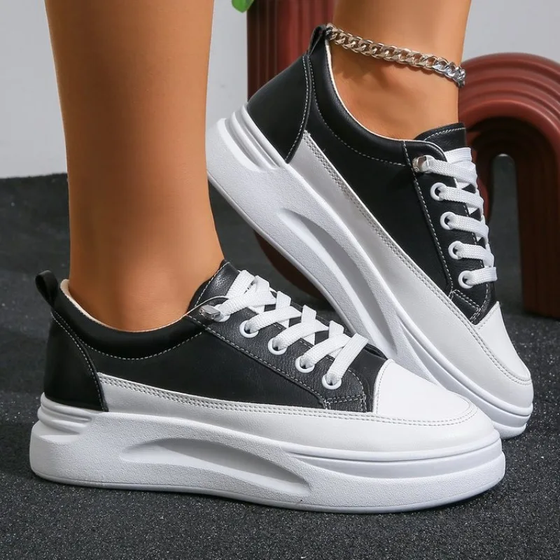 Weiße Damen-Sneaker für den Herbst, zum Schnüren, mit dickem Boden, lässige, flache, rutschfeste Outdoor-Walking-Sportschuhe, Sapatos Femininos Image