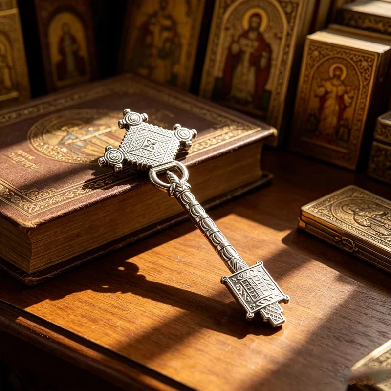 Antikes Versilbertes Orthodoxes Segenskreuz mit Graviertem Relief für Priester-Liturgie Heimaltar Religiöse Dekoration Geschenk