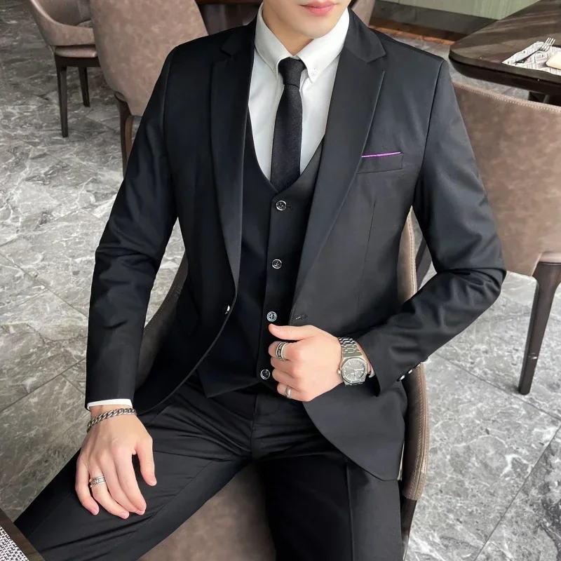 Herrenanzug (Blazer + Weste + Hose) Modischer Business-Anzug für Herren Professioneller Formeller Anzug Koreanische Version Bankett-Anzug S-6XL