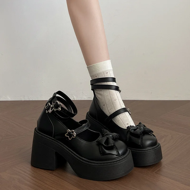 2026 Neue Plattform-Schuhe mit Dicker Sohle für Damen, Lolita Mary Jane Schuhe mit Schmetterlingsknoten-Schnalle, Elegante Absatzschuhe für Damen