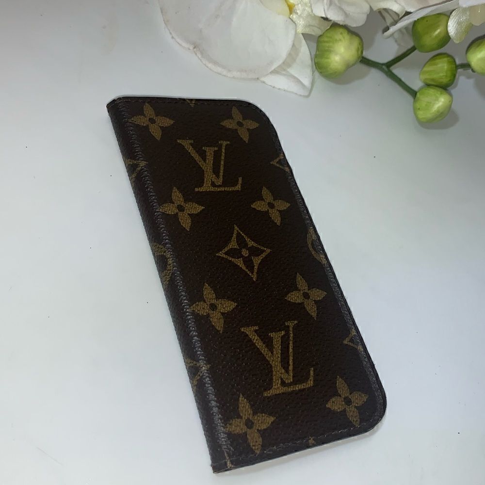Louis Vuitton Accessories | Authentic Louis Vuittonmonogram Iphone 6 Cellphone Case | Color: Brown | Size: Iphone 6