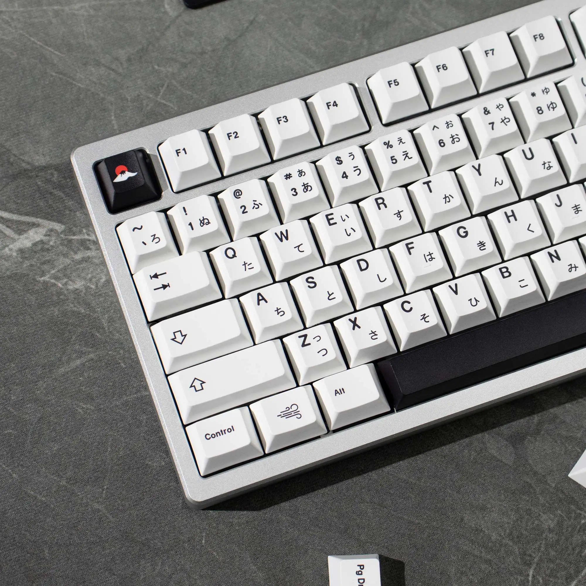 Bewölkte Tastenkappen, 147-Tasten, Kirschprofil, Dye-Sub-PBT-Tastenkappen, japanisch/englisch, individuelle Tastenkappen-Sets für mechanische MX-Tastatur Image