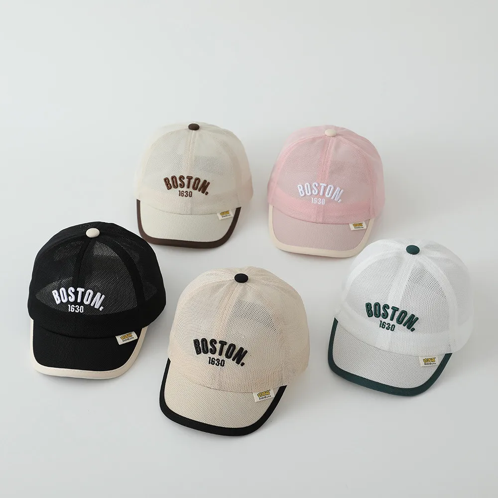 Bestickte Baby-Baseballkappe mit Buchstaben, Sommer-Mesh-Atmungsaktive Kinder-Schirmmütze, Verstellbare Freizeit-Kappe für Jungen und Mädchen mit Entenschnabel Image