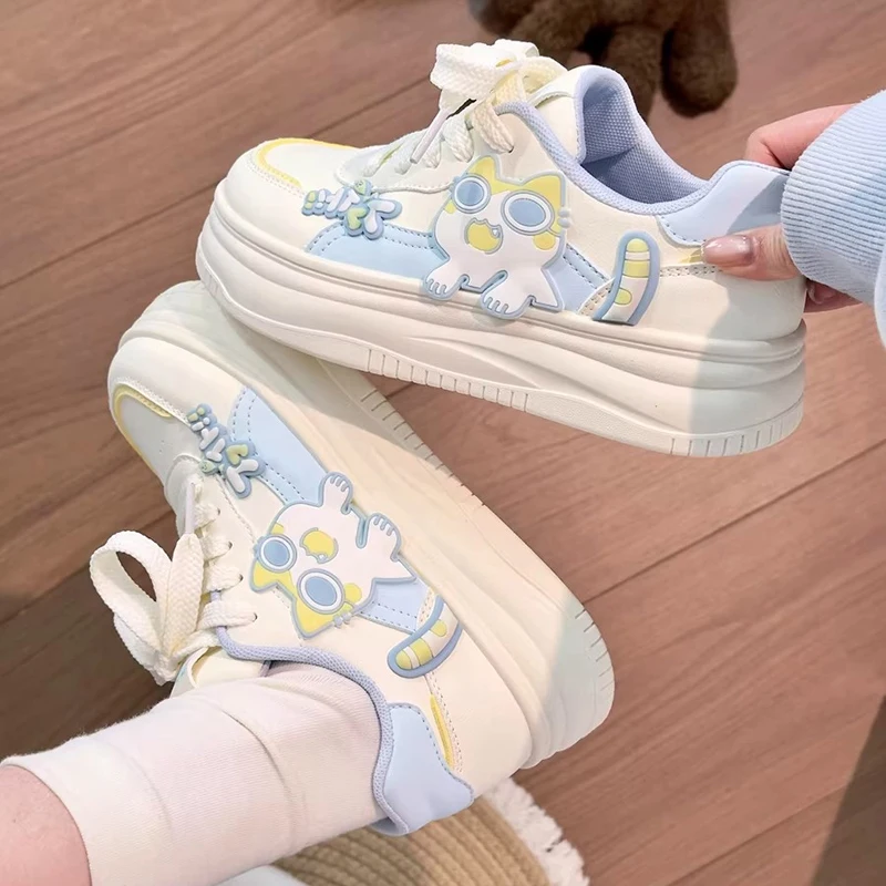 Leichte Freizeitschuhe für Kinder, Mädchen, niedliche Cartoon-Katze, rutschfest, flexibel, bequemes Design, Turnschuhe für Kinder, Outdoor-Spielschuhe