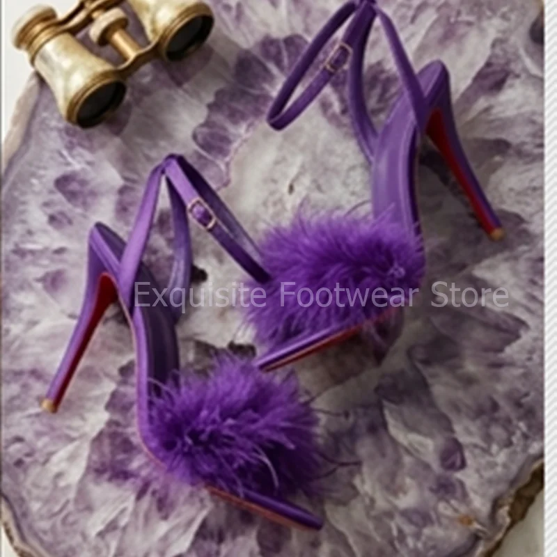 Sexy Flauschige Fell-Damensandalen Dünne Hohe Absätze Eleganter Knöchelriemen Stiletto Rot Rosa Weiß Party-Schuhe Übergröße 42 Sandalias