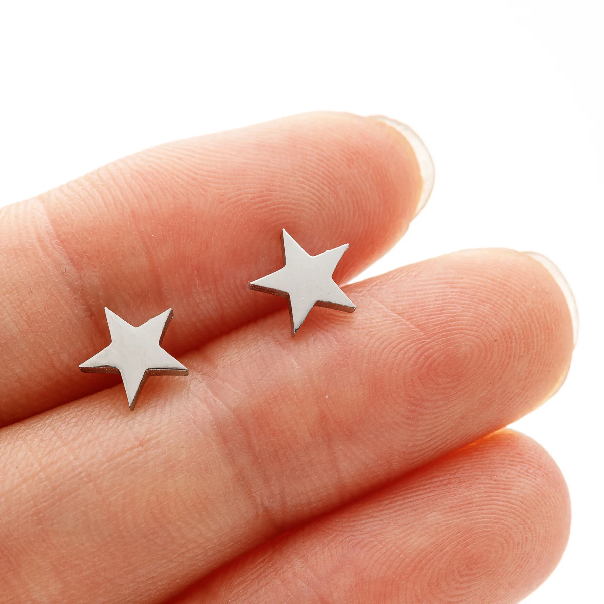 1 Paar neue Stern-Ohrringe aus Edelstahl, kleine Stern-Ohrstecker für Frauen, für den Alltag, für Teenager, zum Muttertag, himmlische Geburtstagsgeschenke Image