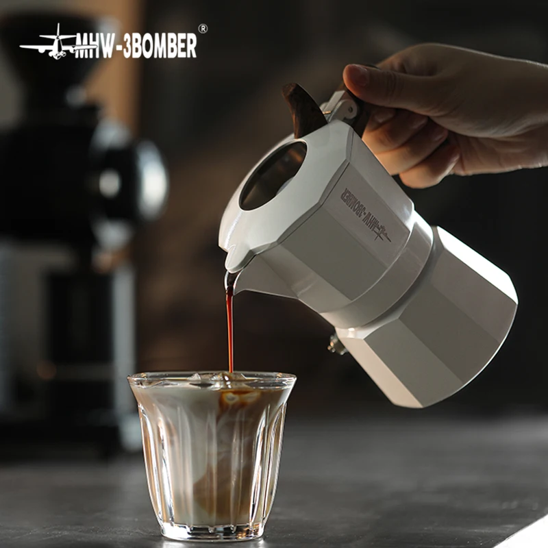 MHW-3BOMBER Doppel ventil Moka Topf Vintage Holzgriff Espresso maschine für italienische Kaffee profession elle Home Barista Zubehör Image
