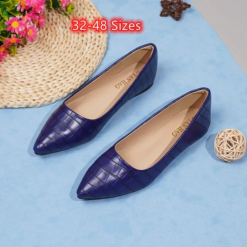 Koreanische karierte Damen-Luxus-Designer-Flats 2024, Neuheiten, günstige Promotion-Schuhe, spitze Zehen, königsblau, orange, Slip-Ons, Größe 32–48