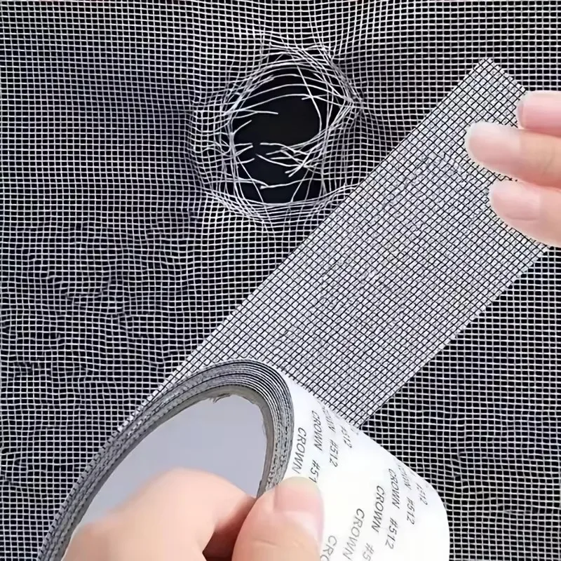 1 Stück einfach anzubringendes, wasserfestes Reparaturband für Fenstergitter – Hält Mücken fern mit unserem insektensicherem, selbstklebendem Netzpatch Image