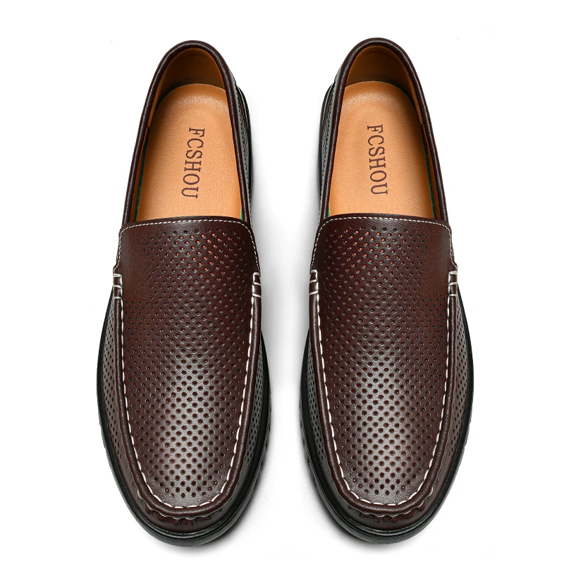 Herren Leder Slip-On Loafer, Atmungsaktive Perforierte Casual Driving Mokassins mit Weicher Gummisohle, Braun, Schwarz Image