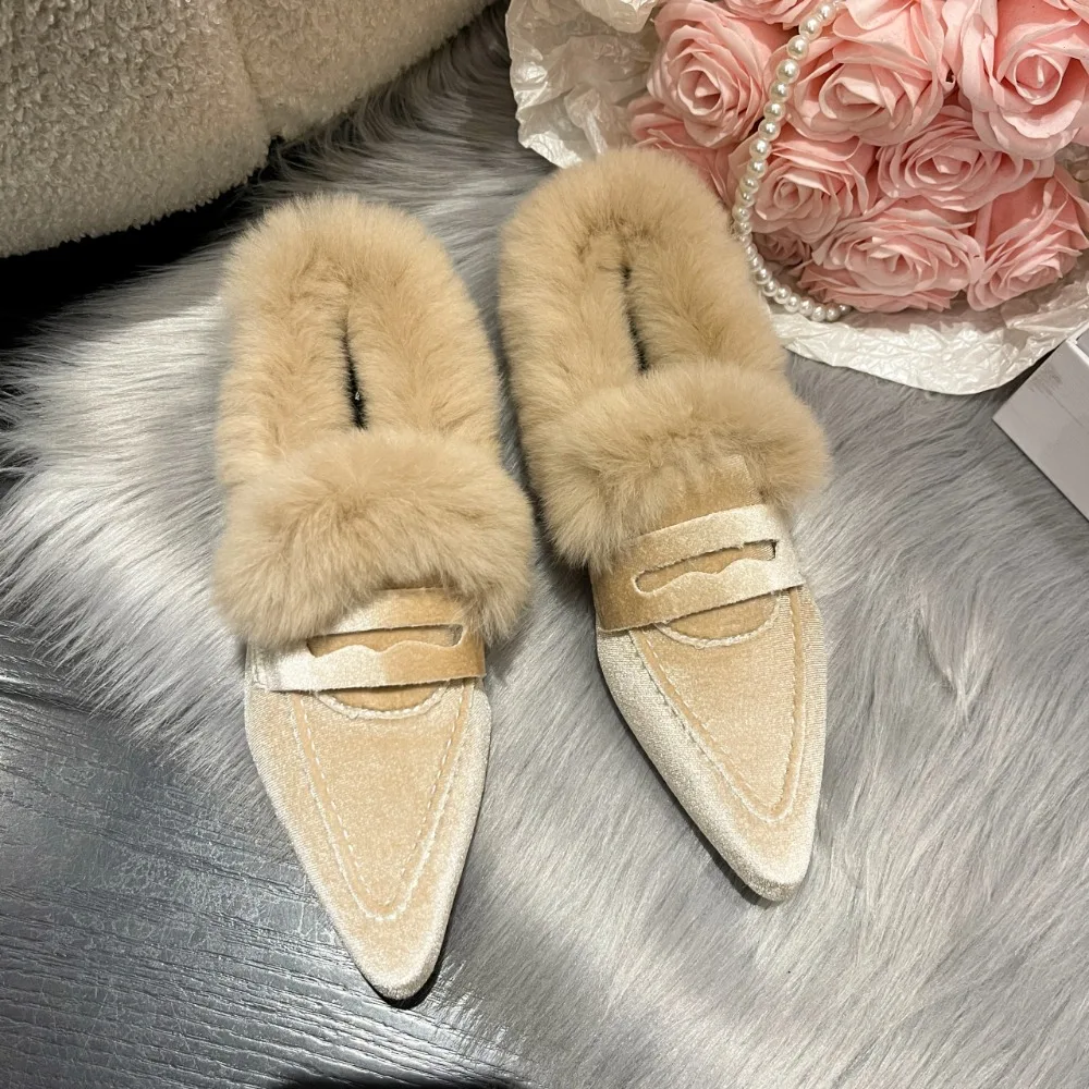 Pelz Frauen Wohnungen Baumwolle Stiefel Spitz Wildleder Warme Schuhe Designer Schnee Stiefel Kurze Plüsch Walking Sexy Dame Schuhe