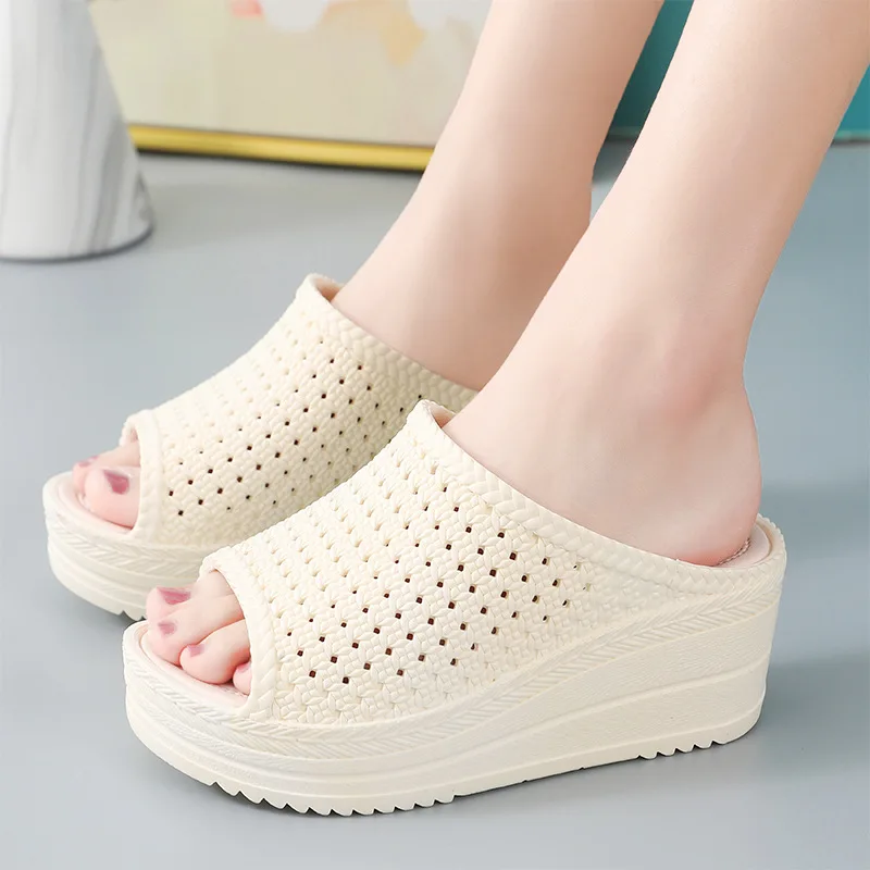 Plattform keile hausschuhe frauen im freien beiläufige wanderschuhe für frauen 2025, neue sommer strand rutschen schuhe
