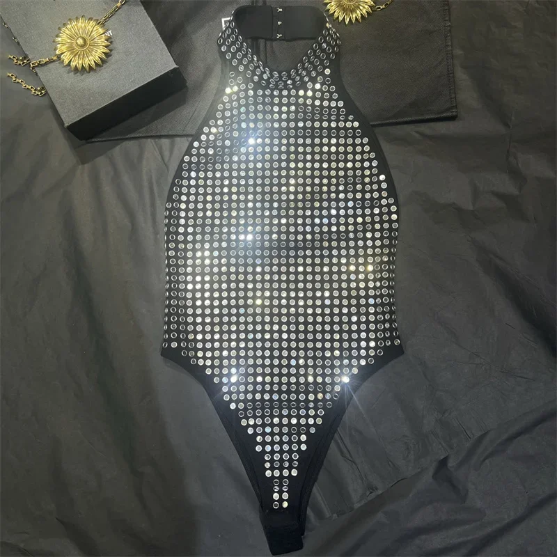 Luxuriöser, reflektierender, runder Overall mit ärmellosem, elastischem Slim-Fit-Oberteil zum Aufhängen am Hals, sexy Sommer-Party-Outfit für Damen Image