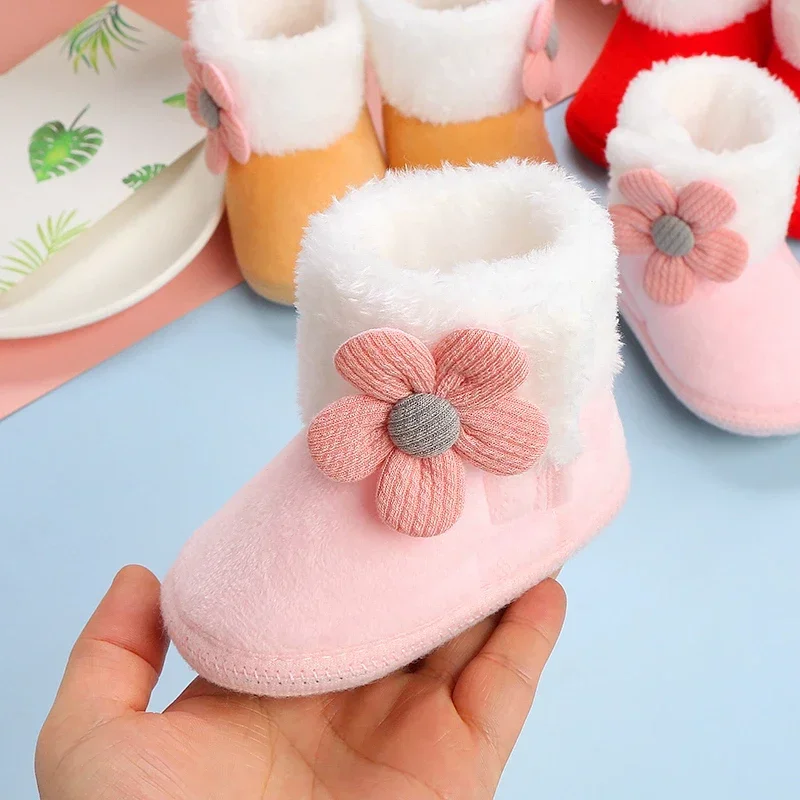 Neue Mode Bequeme Schuhe Neugeborenen Baby Mädchen Jungen Weiche Booties Solide Pompom Schnee Stiefel Infant Kleinkind Neugeborenen Erwärmung Schuhe Image