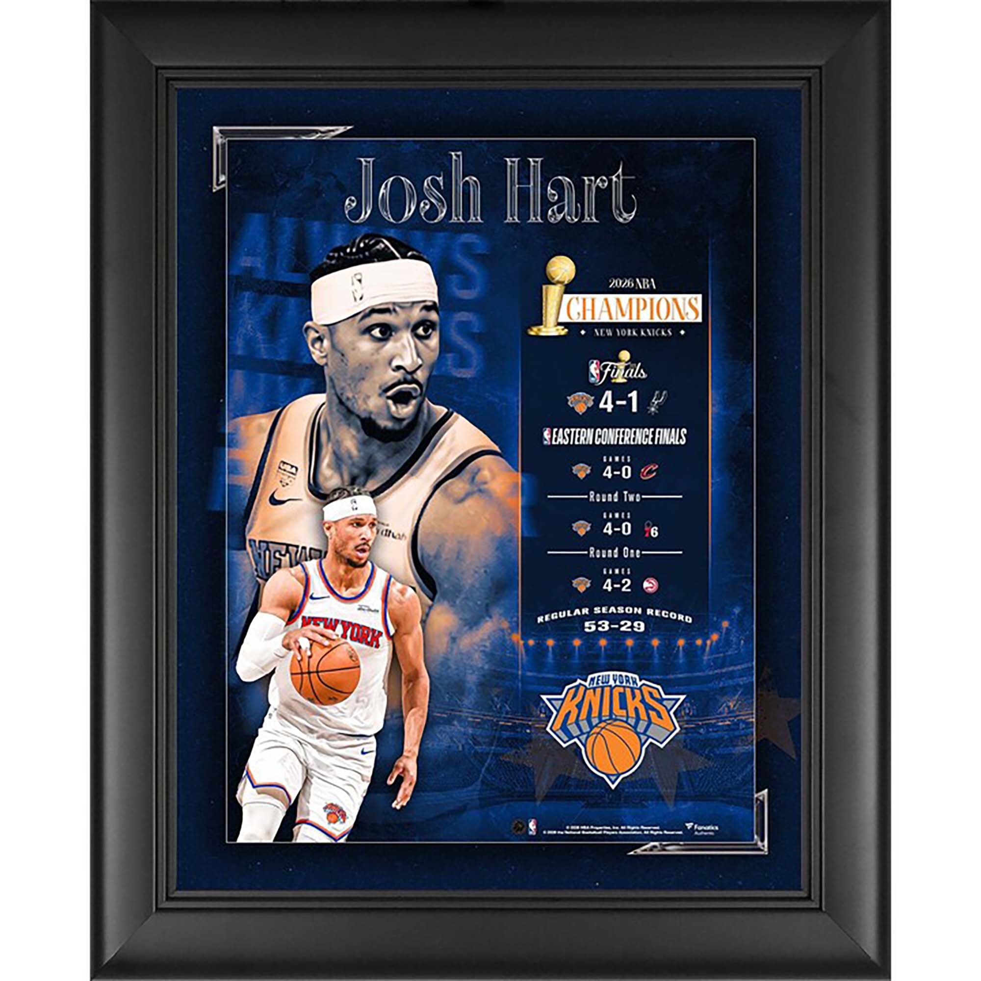 Collage encadré 33 x 41 cm (13 x 16 pouces) de Josh Hart, champion NBA avec les New York Knicks en 2026 - No Gender Taille: No Size