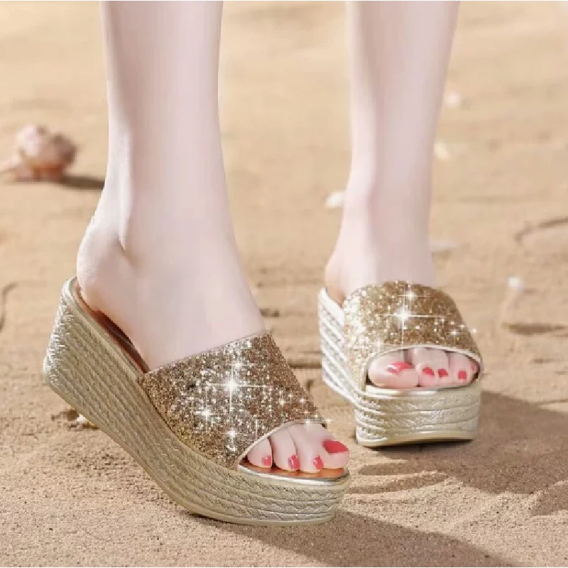 Damen-Sandalen mit Keilabsatz, glitzernde Plateau-Slipper, Espadrille-Slipper mit offenem Zehenbereich, Sommer-Strandschuhe, lässige Urlaubsschuhe, elegante Damenschuhe
