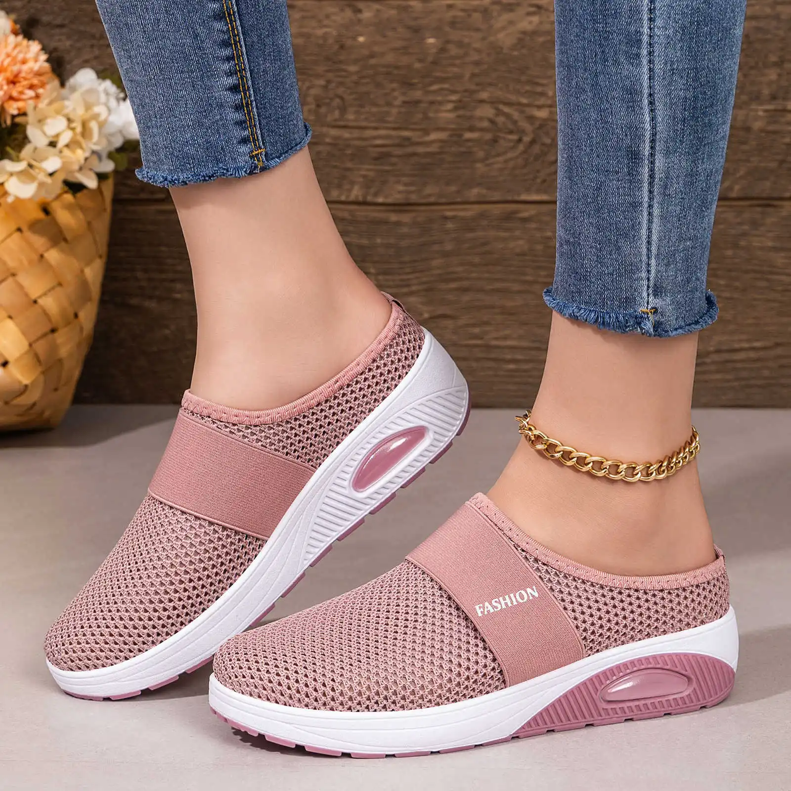Vielseitige Damenschuhe 2026 Sommer Neue Casual-Schuhe Bequem und Atmungsaktiv Übergrößen Damenschuhe