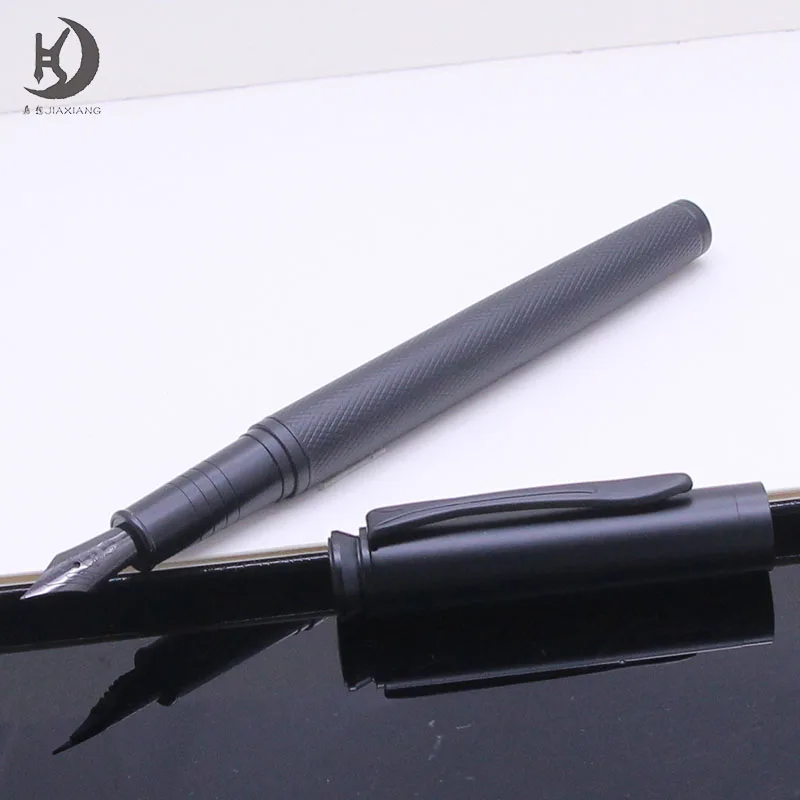 JD 9563 Schöner Schreib- und Büro-Kalligrafie-Stift in Mattschwarz mit Ausgewogenem Klassischem Design und Metallkonverter Image