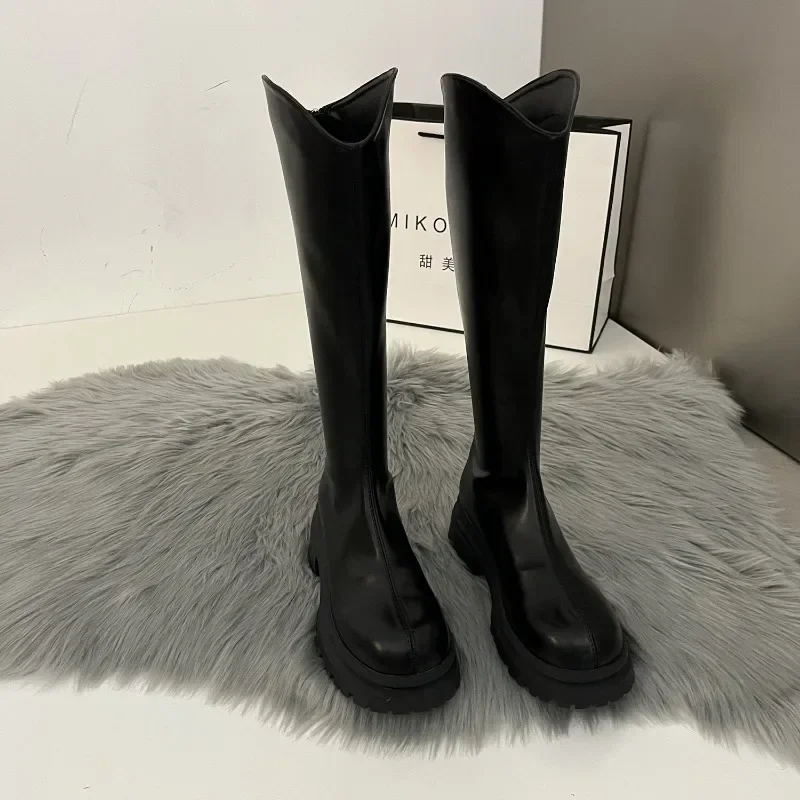 Retro Einfarbige Stiefel Damen Kniehohe Stiefel Mode Rückseitige Reißverschlüsse Ritterstiefel Quadratische Absätze Herbst Winter Damenschuhe
