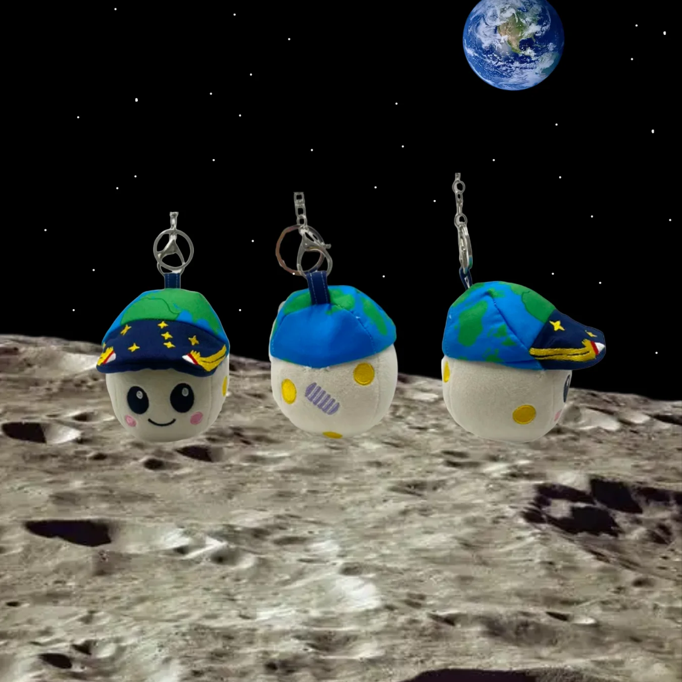 25 cm großer Erdplaneten-Astronauten-Plüsch-Schlüsselanhänger mit blauer Mütze und Sternen, niedliches Cartoon-Weltraumspielzeug für Kinder, Geschenk, Neuheits-Accessoire Image