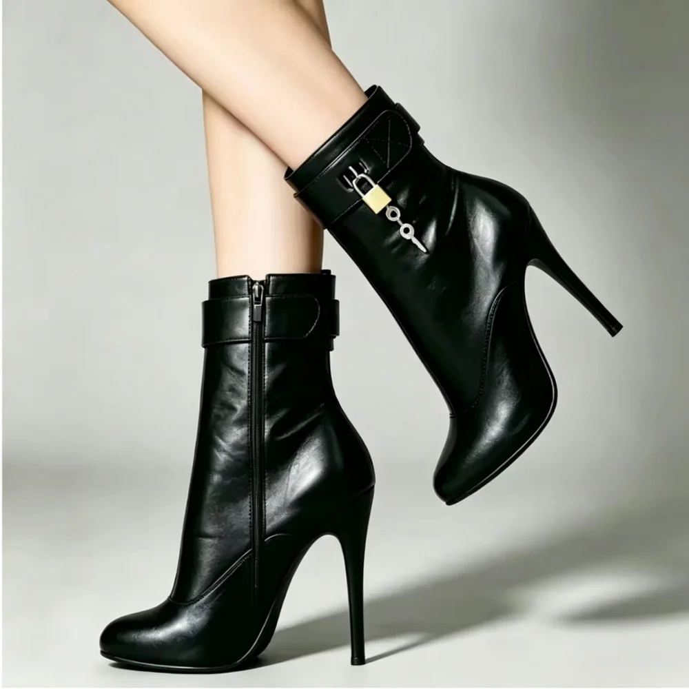 14 cm hohe Absätze für Damen, kurze Stiefel im Gothic-Stil, Cosplay-Schuhe, abschließbare Knöchelstiefel, runde Zehenpartie, große Größe, Schwarz, individuelle Farben