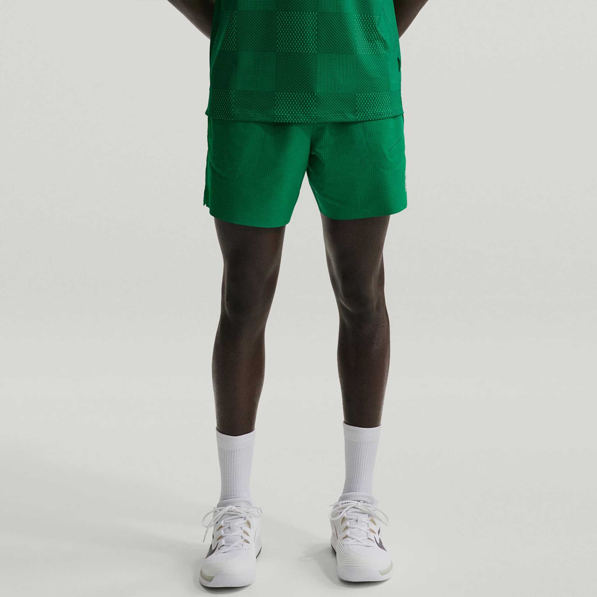Nike Dri-FIT Advantage Printed 6" Tennis Short Men's Tennis Apparel Malachite/White