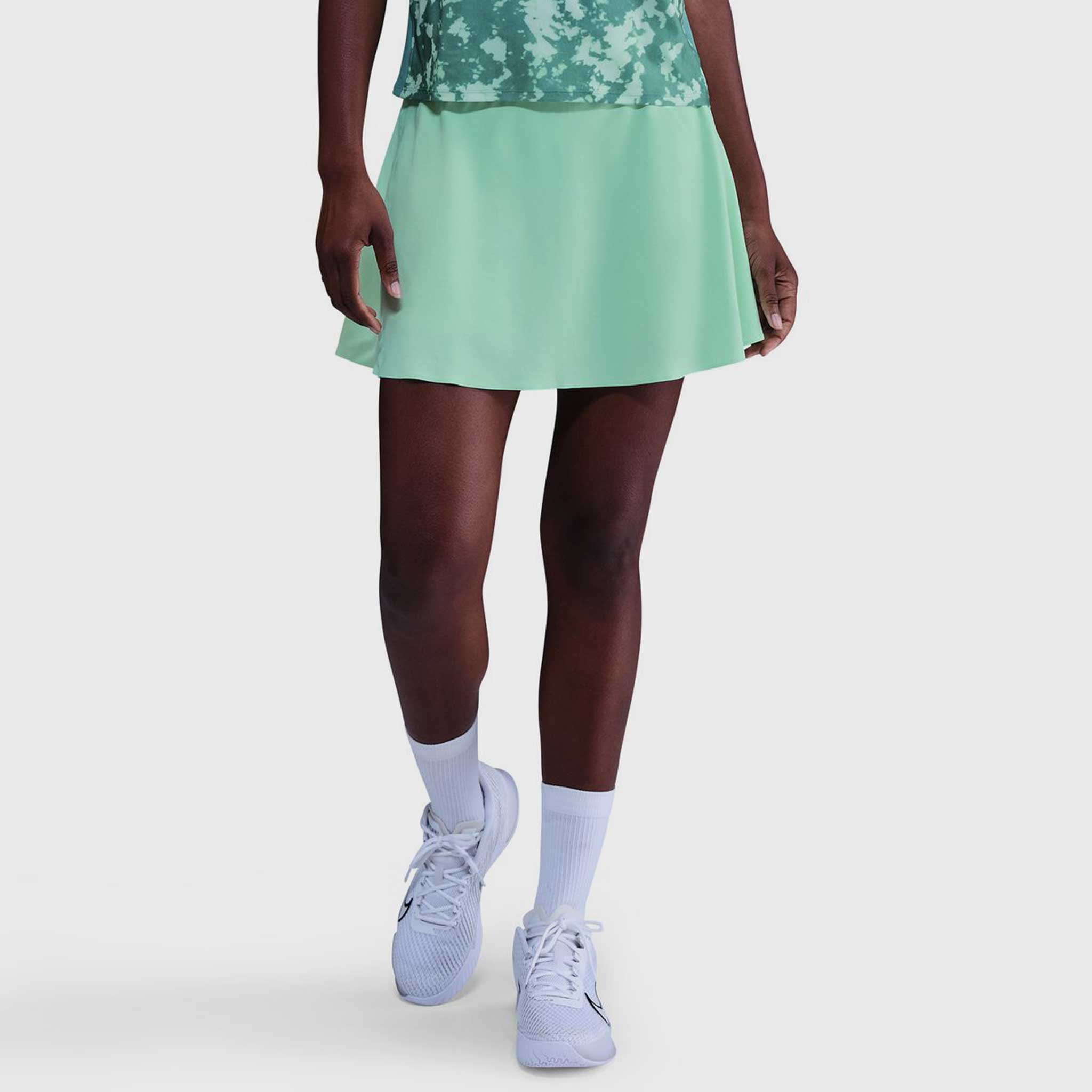 Nike Dri-Fit Advantage Ace 15" Tennis Skirt Women's Tennis Apparel Mint Foam