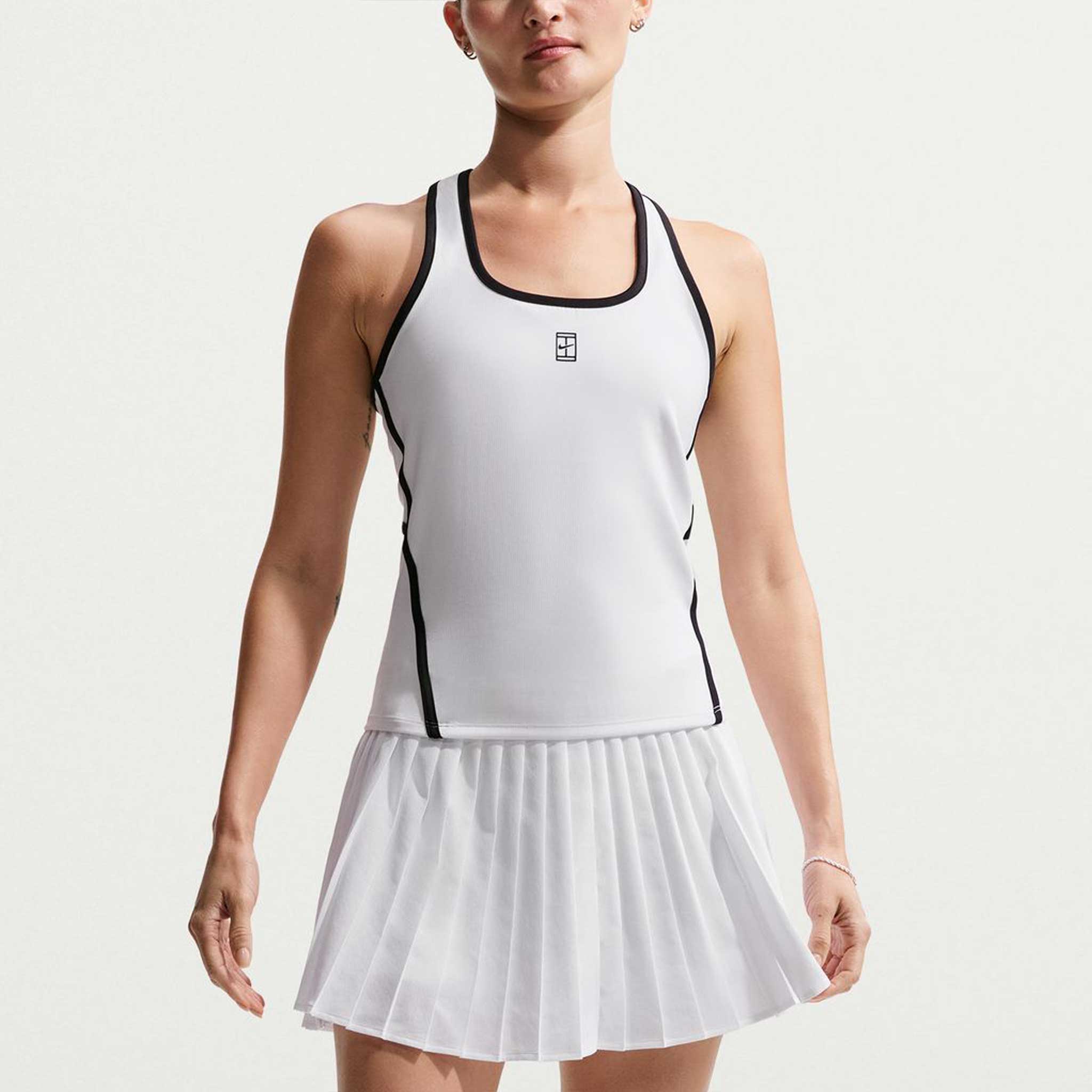 Nike Dri-FIT Advantage Novelty Tank Women's Tennis Apparel White/Black