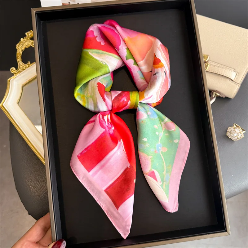 70cm Modisches Quadratisches Seidenschal für Damen Bedruckter Halstuch Vielseitiges Kopftuch Kleidung Bandana Hijab und Taschentuch Kopftuch Image