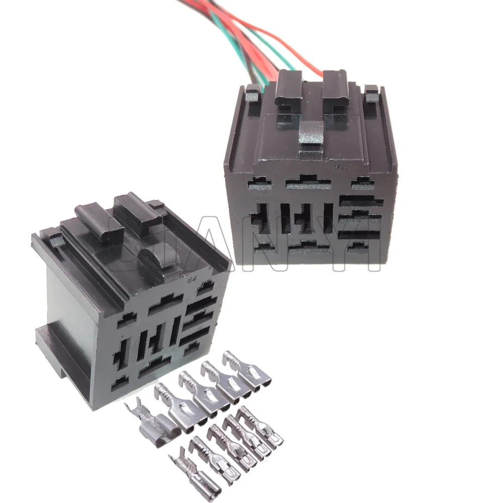 1 Set 9-Wege AC Montage Auto Kunststoffgehäuse Buchse mit Kabeln Automobil Sicherungsstecker Auto Relais Anschlüsse Image