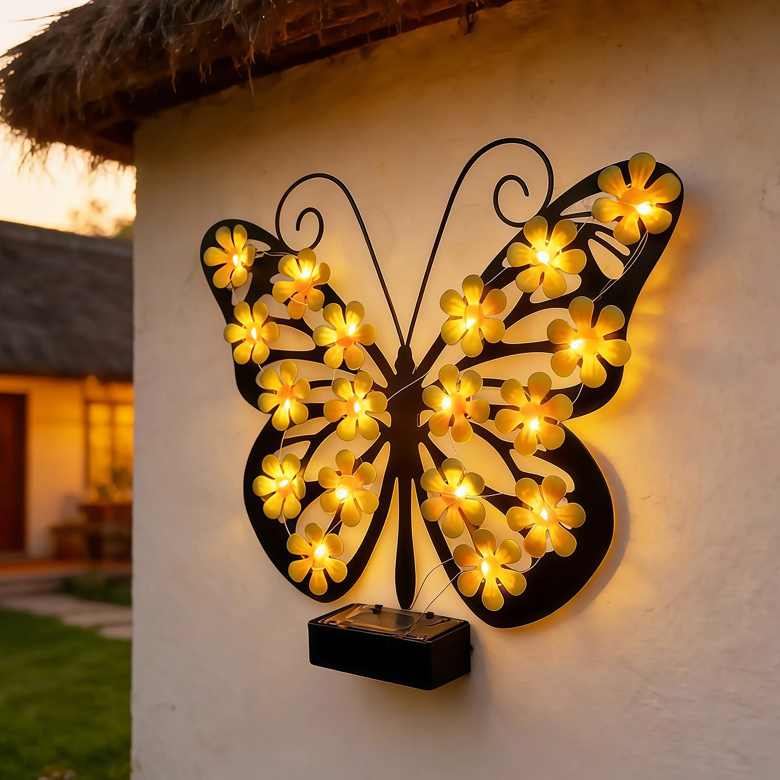 LED Solar Metal Wall Lights Decoration Solar Garden Lights Butterfly /Bee/Owl Designs Funny Wall Decor Lamp For Garden Patio Decoration