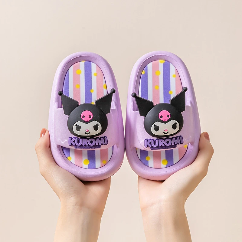 Stylische Hello Kitty Hausschuhe, rutschfeste Plateau-Sandalen, Strandschuhe, geschlossene Mesh-Schuhe, geeignet für Zuhause und Reisen.