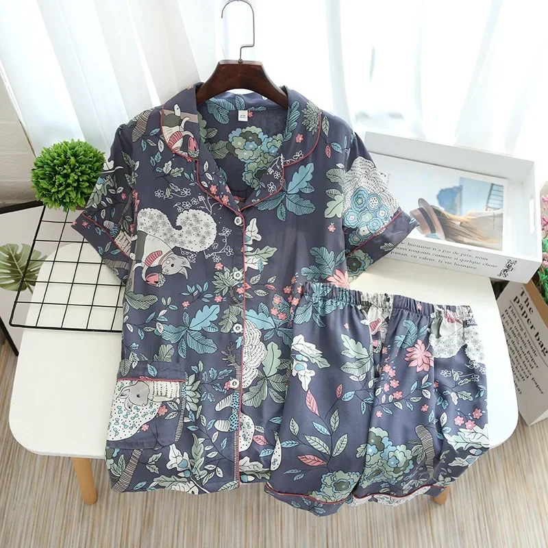Nouveaux pyjamas d'été pour femmes, modèle léger, à manches courtes et shorts, imprimé floral large, pyjamas pour femmes, service à domicile.