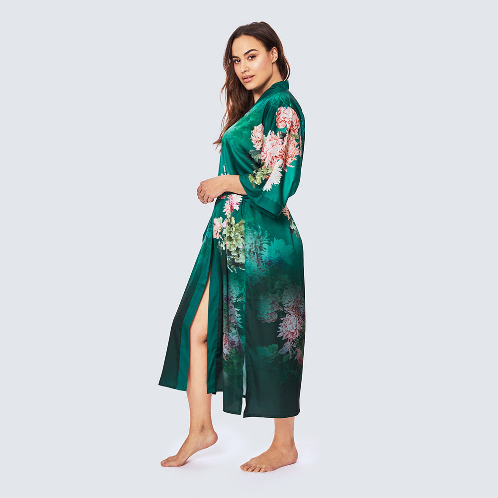 Coral Chrysanthemum Plus Size Long Kimono Robe | KIM+ONO - emerald (final sale) / plus size
