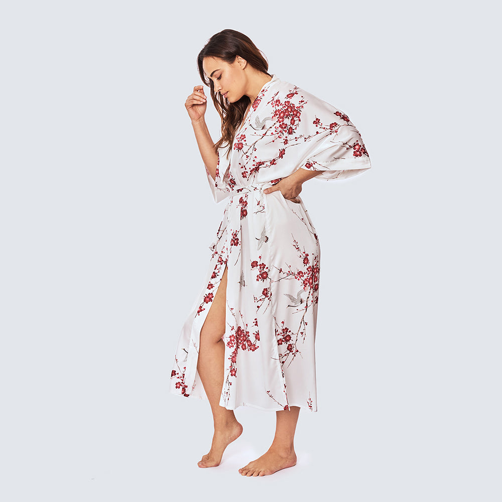 Cherry Blossom & Crane Plus Size Long Kimono Robe | KIM+ONO - white (final sale) / plus size