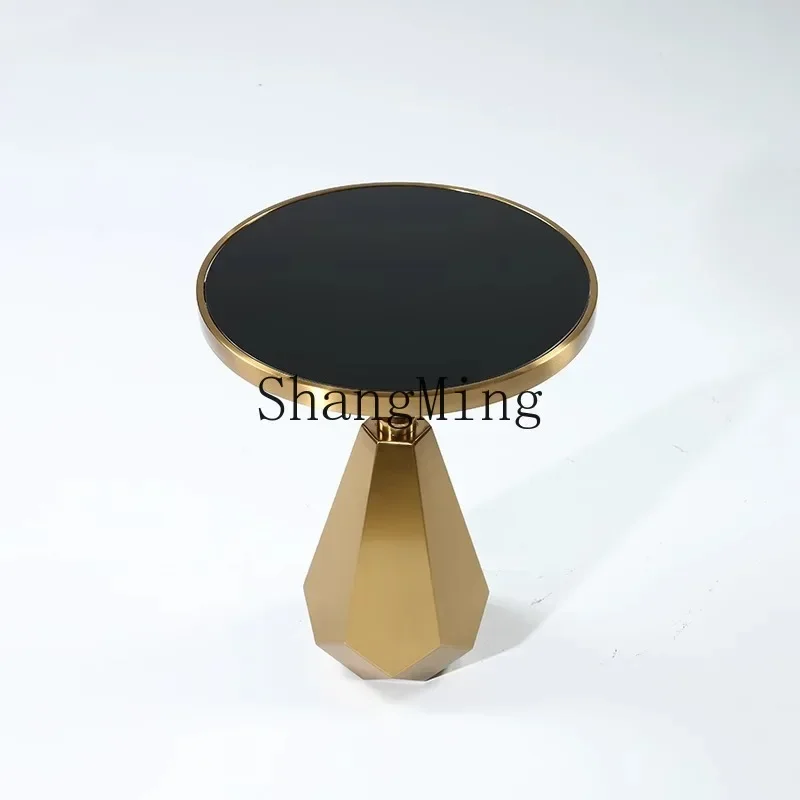 CLroom maison canapé côté quelques lumières luxe haut de gamme sens mobile art petite table basse table de chevet