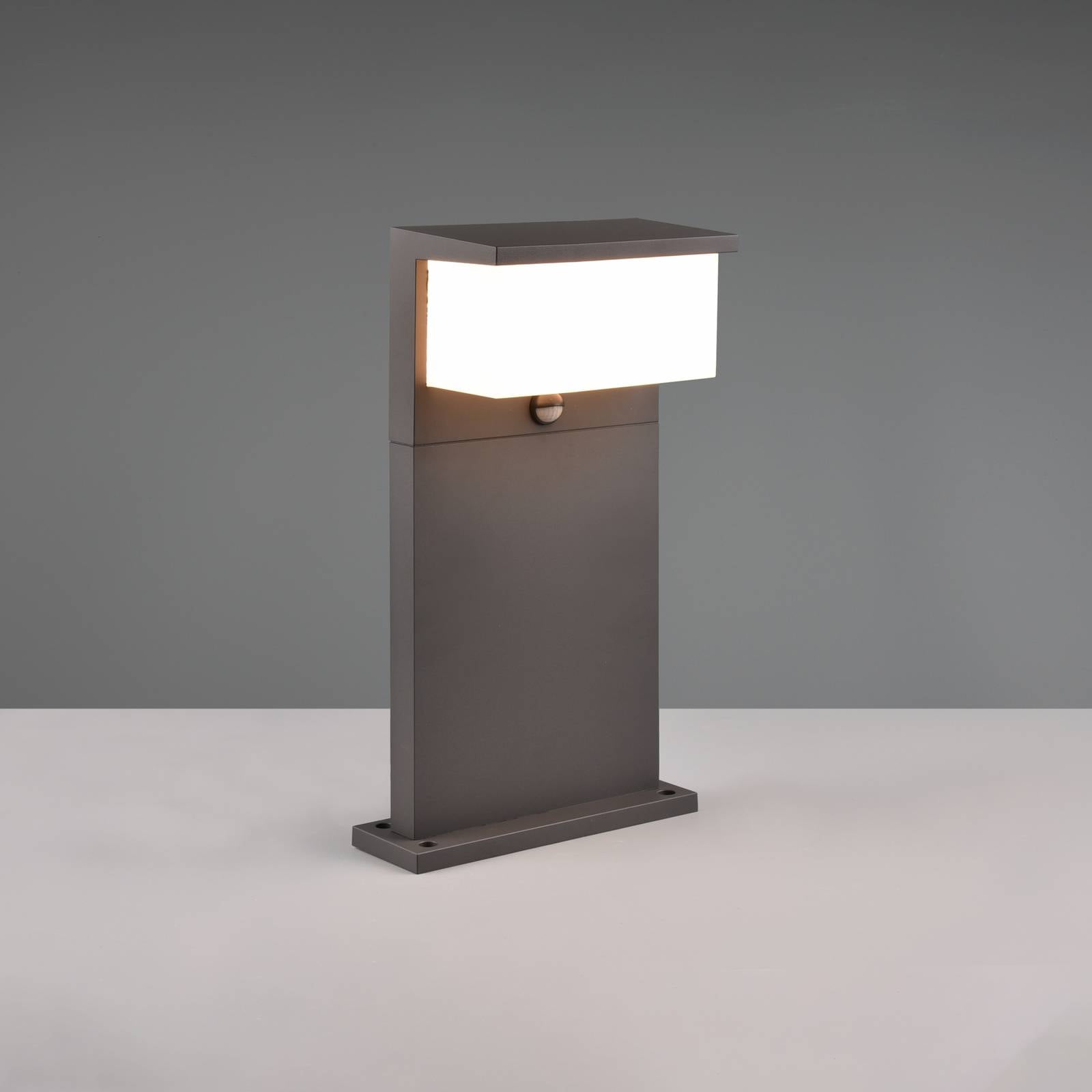 Trio Lighting Lampioncino LED Nestos con sensore movimento, IP54, Nero, Alluminio, Moderno