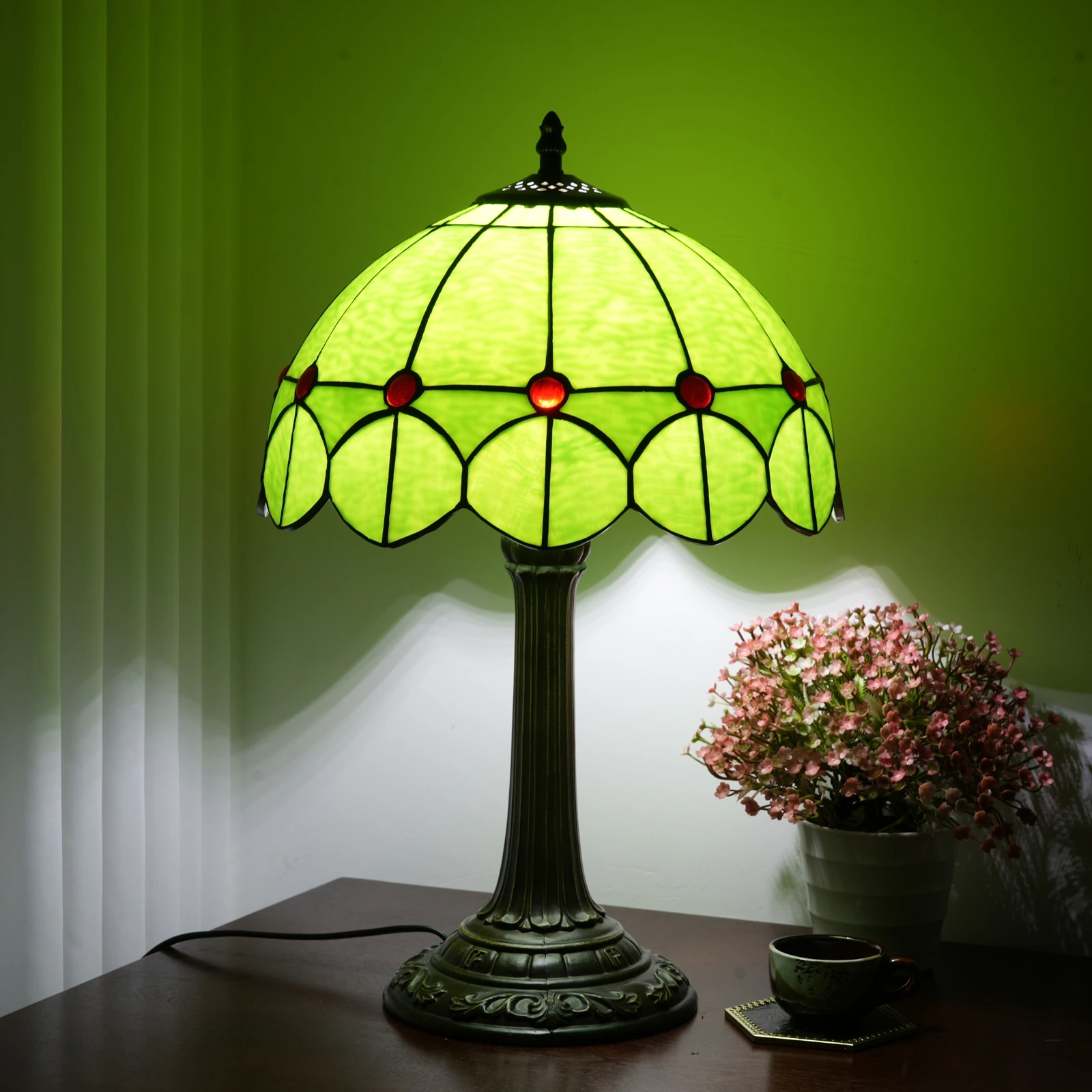 Tiffany-Lampe Buntglas-Tischlampe 12 Zoll Grüne Schreibtischleselampe Deko für Schlafzimmer Wohnzimmer Zuhause Weihnachtsgeschenk