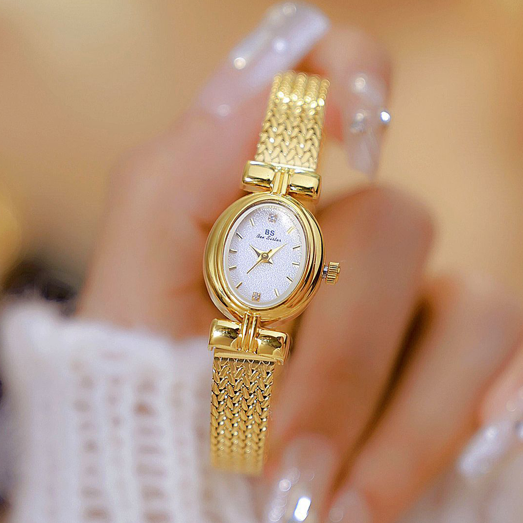 Original Women's Vintage Watch With Oval Dial & Gold Mesh Strap Quartz Timepiece white