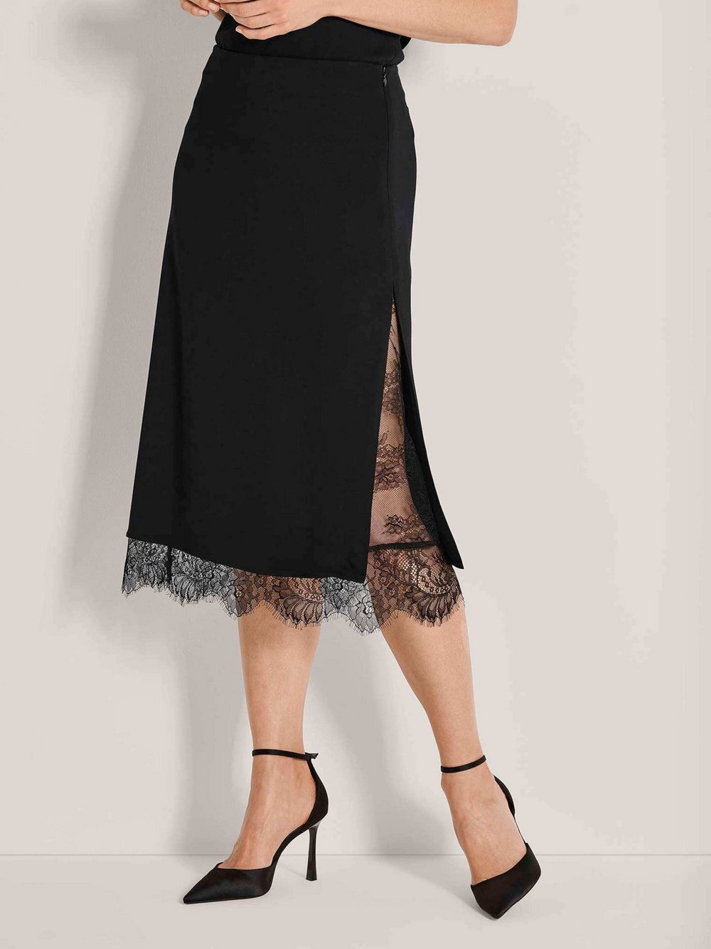Madeleine Rock Damen schwarz, 44