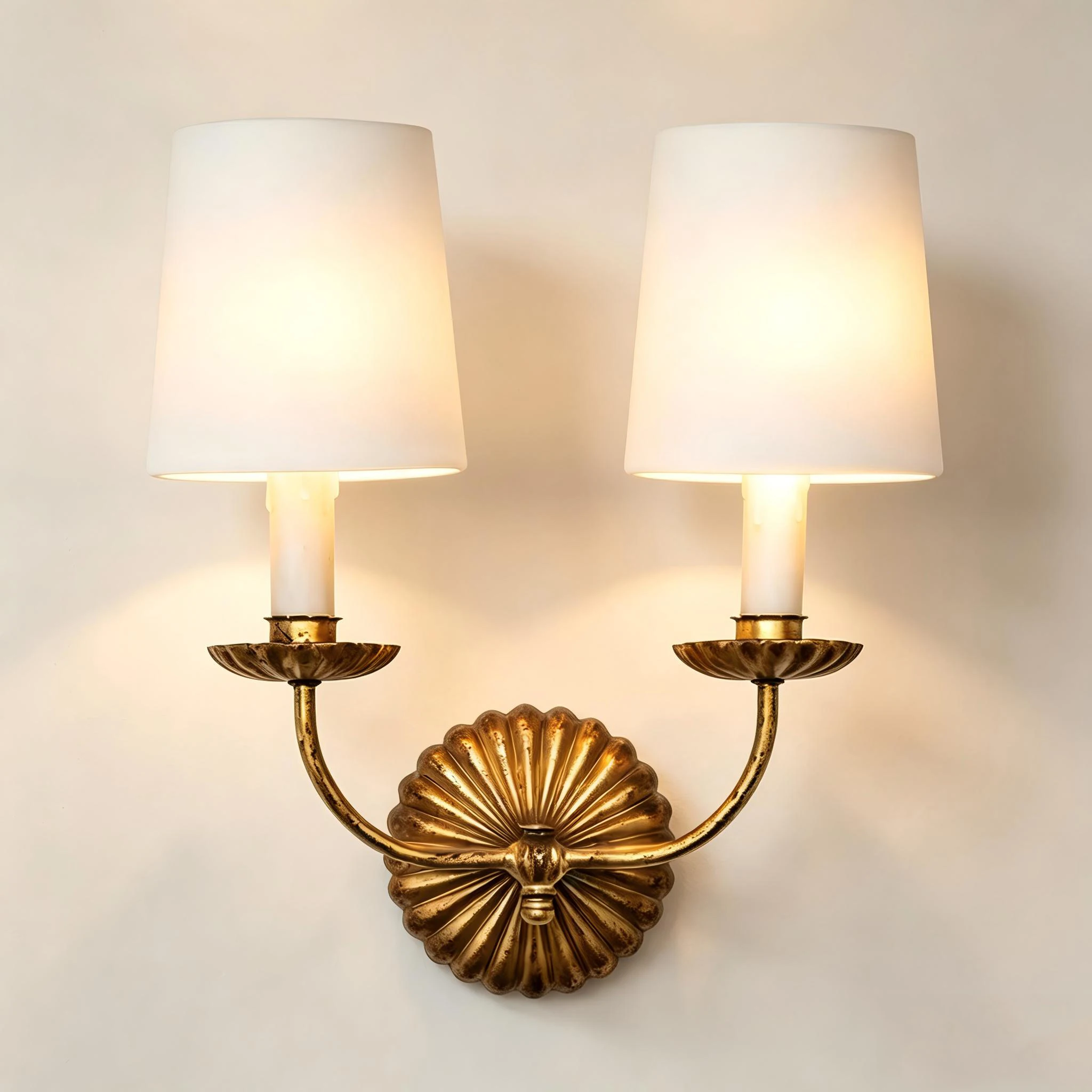 Amerikanische Retro Wand lampe Goldfolie Retro Holz Leuchte Wohnzimmer Dekoration Stoff Lampen schirm Treppe Korridor Beleuchtung