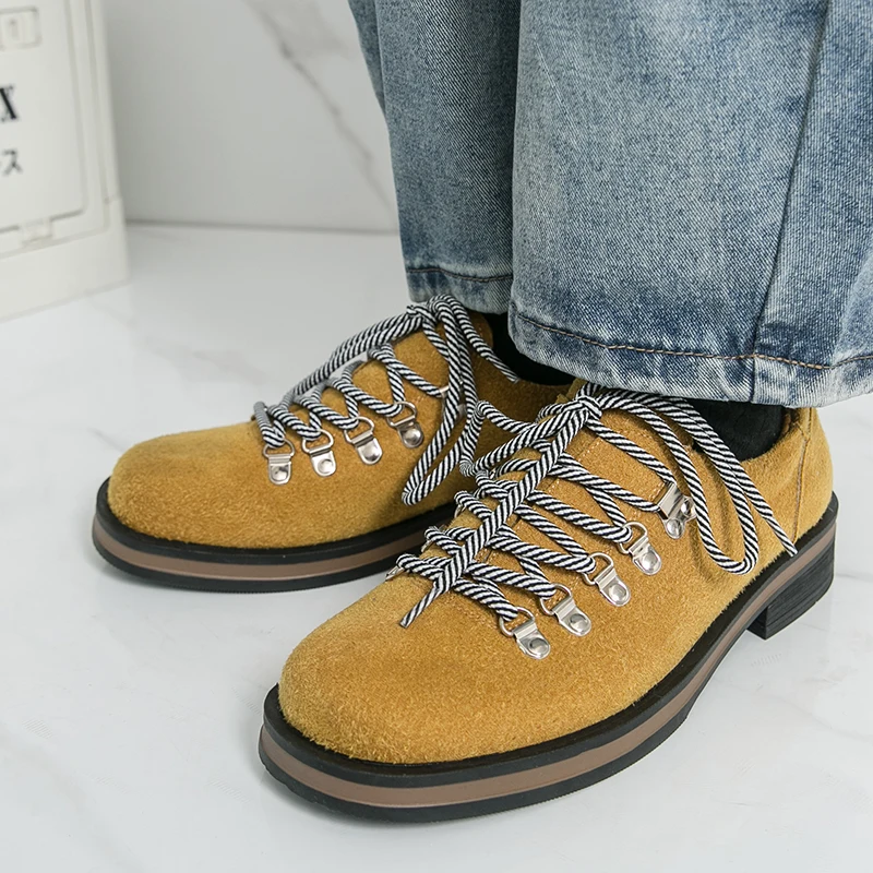 Klassische Retro-Stil Kuh Wildleder Herren Freizeitschuhe Hochwertige handgefertigte Business Lederschuhe Marke Comfort Low Top Oxford Schuhe