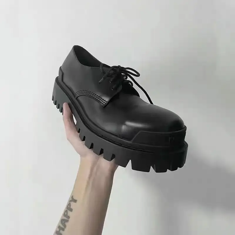 2025 Derby Herren-Plateau-Höhenerhöhung, lässige Leder-Pendler-Tide-Schuhe in Schwarz, britische Big-Toe-Schuhe